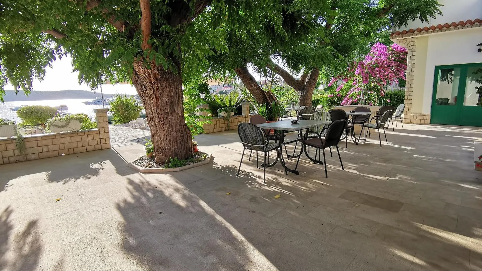 Room'S Brica Barbat na Rabu Croatia